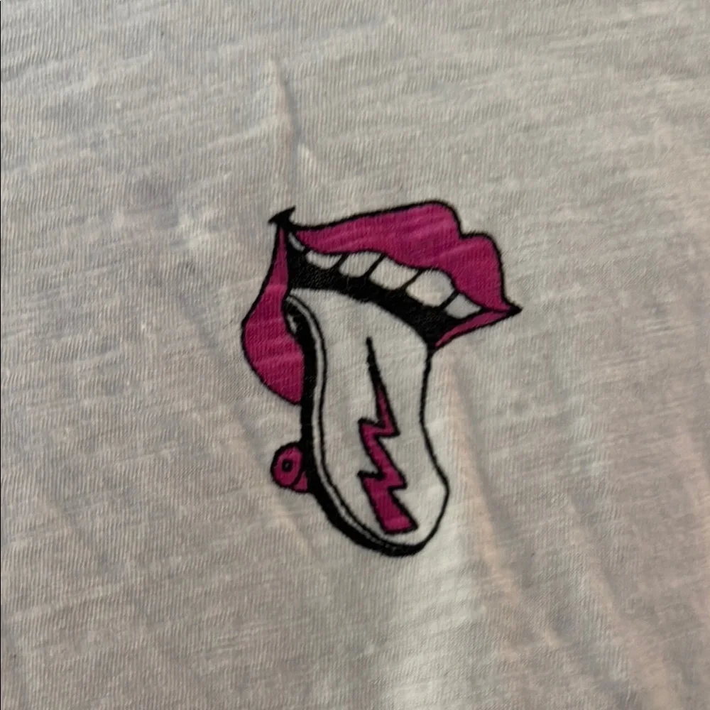 Skateboard Lips White T-shirt - Picture 3 of 4
